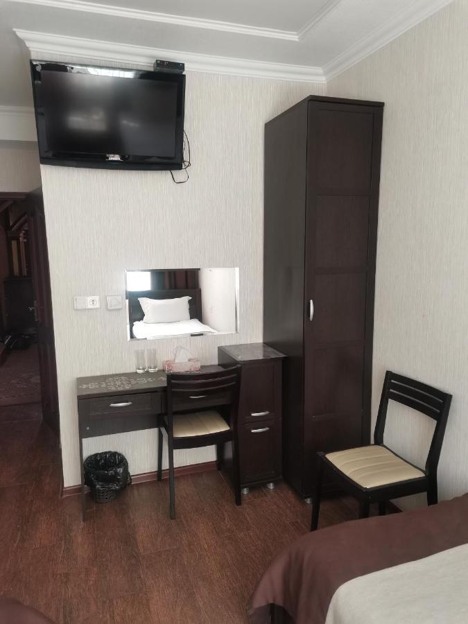 Altyn Adam Hotel Petropavlovsk Eksteriør bilde