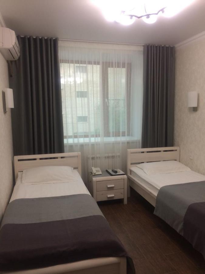 Altyn Adam Hotel Petropavlovsk Eksteriør bilde
