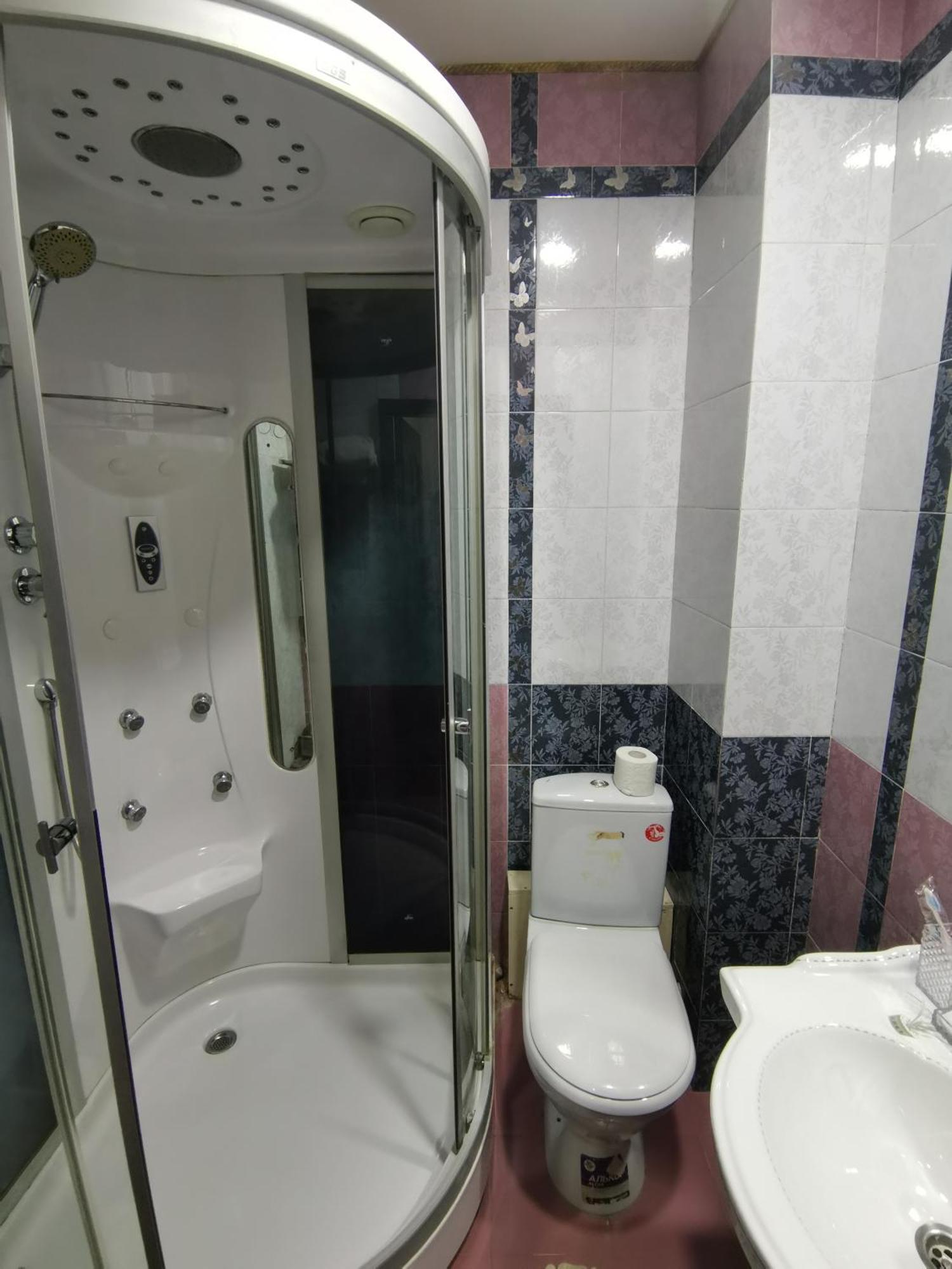Altyn Adam Hotel Petropavlovsk Eksteriør bilde
